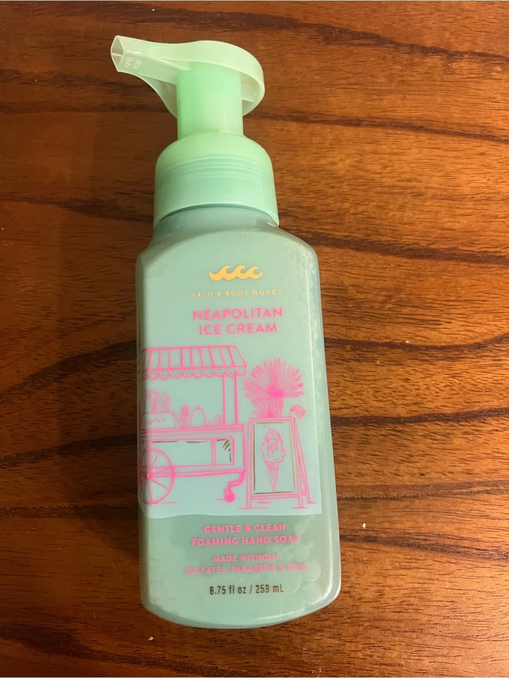 Bath & Body Works Neapolitan Ice Cream Foaming Hand Soap Set of 5, New